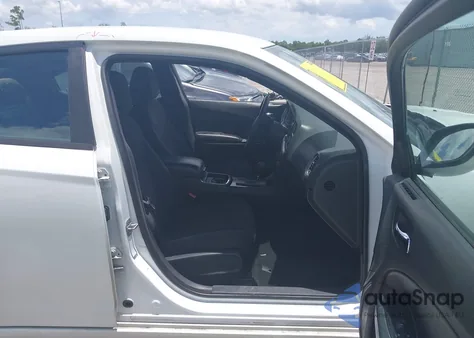 2011 Dodge Charger z USA, uszkodzony, nr VIN 2B3CL3CG0BH508998